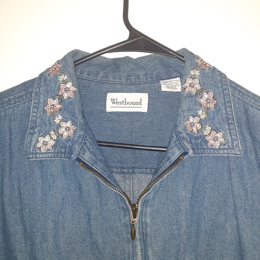 Westbound Denim Shacket Shirt Womens L Blue Western Workwear Full Zip Floral - Picture 2 of 9